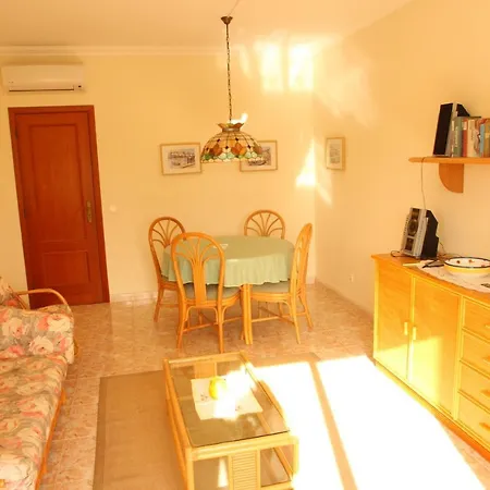 Laranjal - Hannah Apartmán